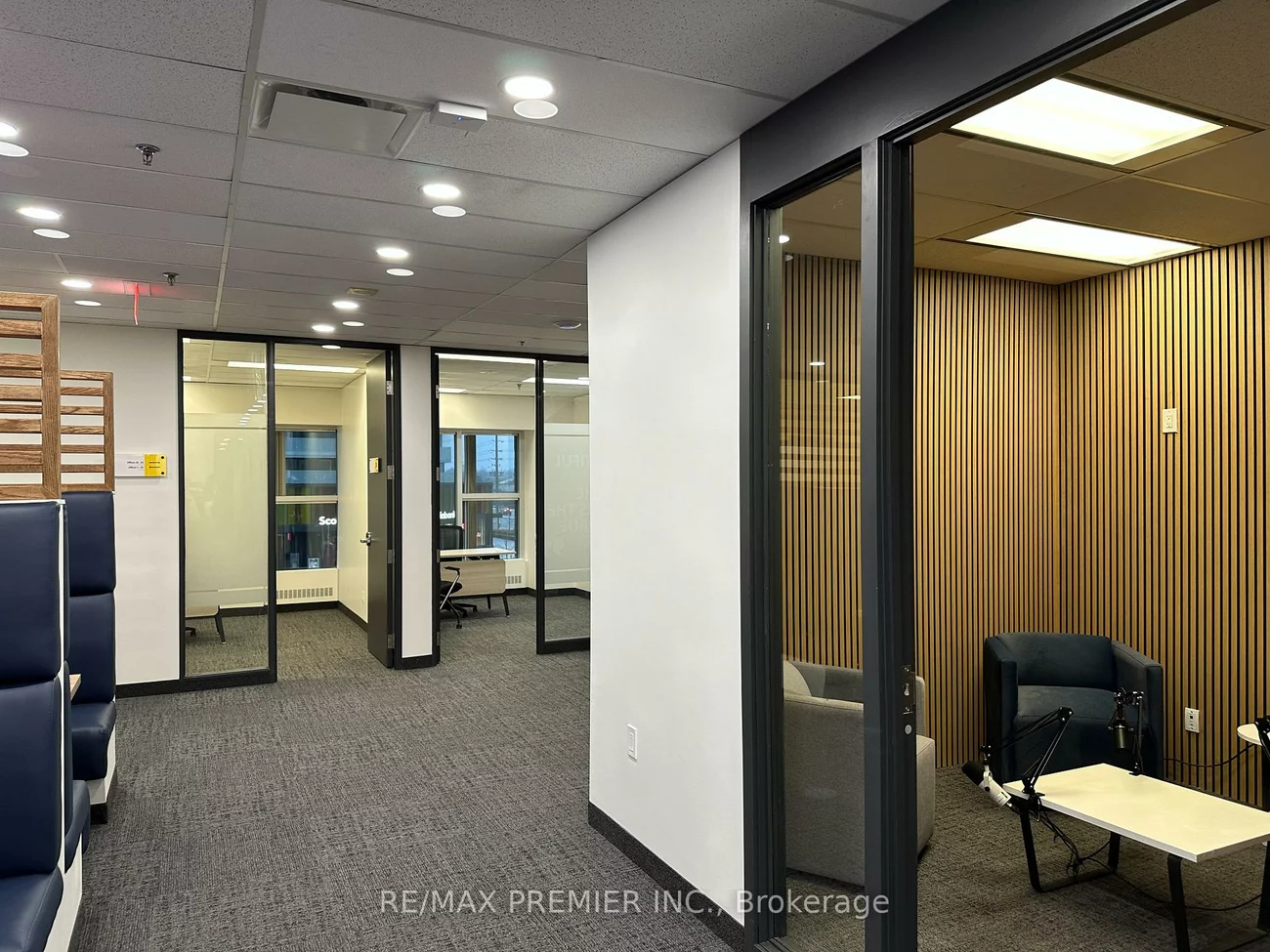 350, Burnhamthorpe, City Centre, Mississauga
