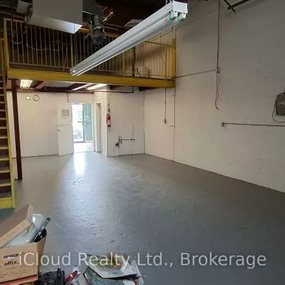 6033, Shawson, Airport Corporate, Mississauga
