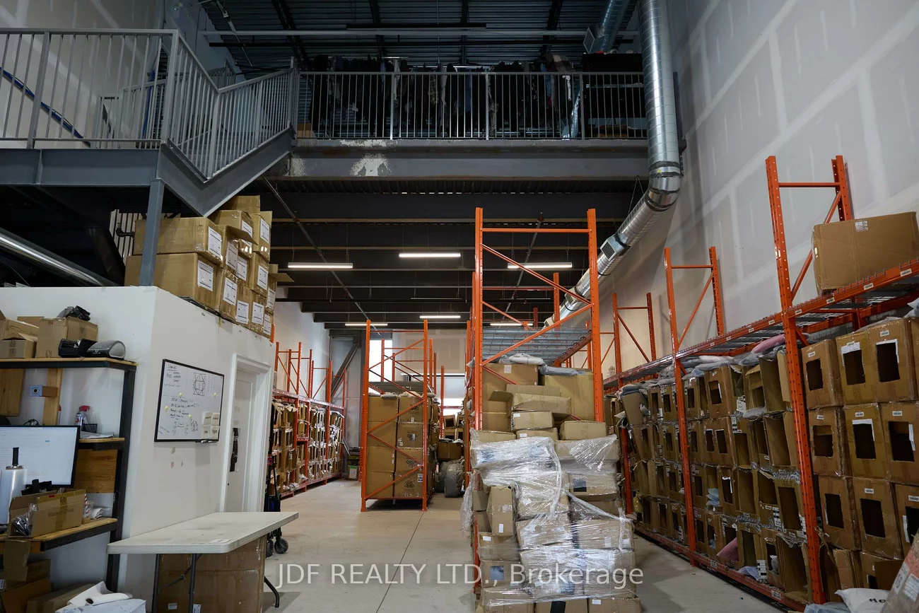 5270, Solar, Airport Corporate, Mississauga