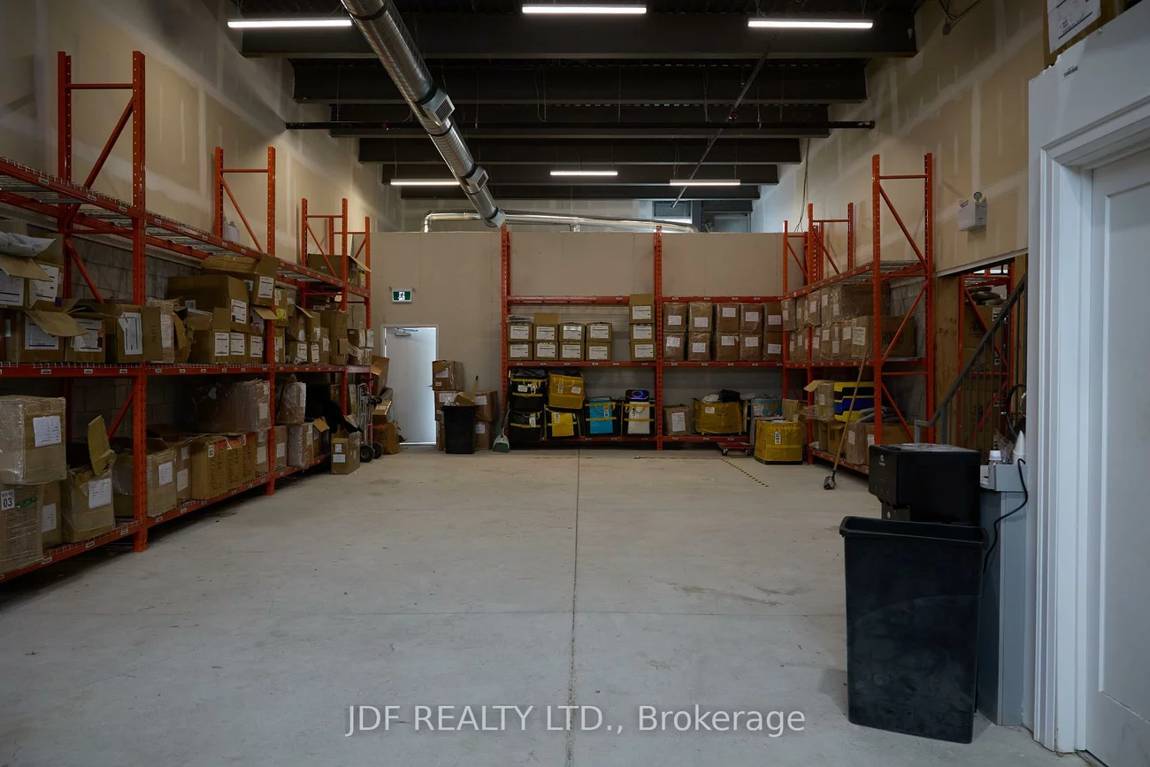 5270, Solar, Airport Corporate, Mississauga