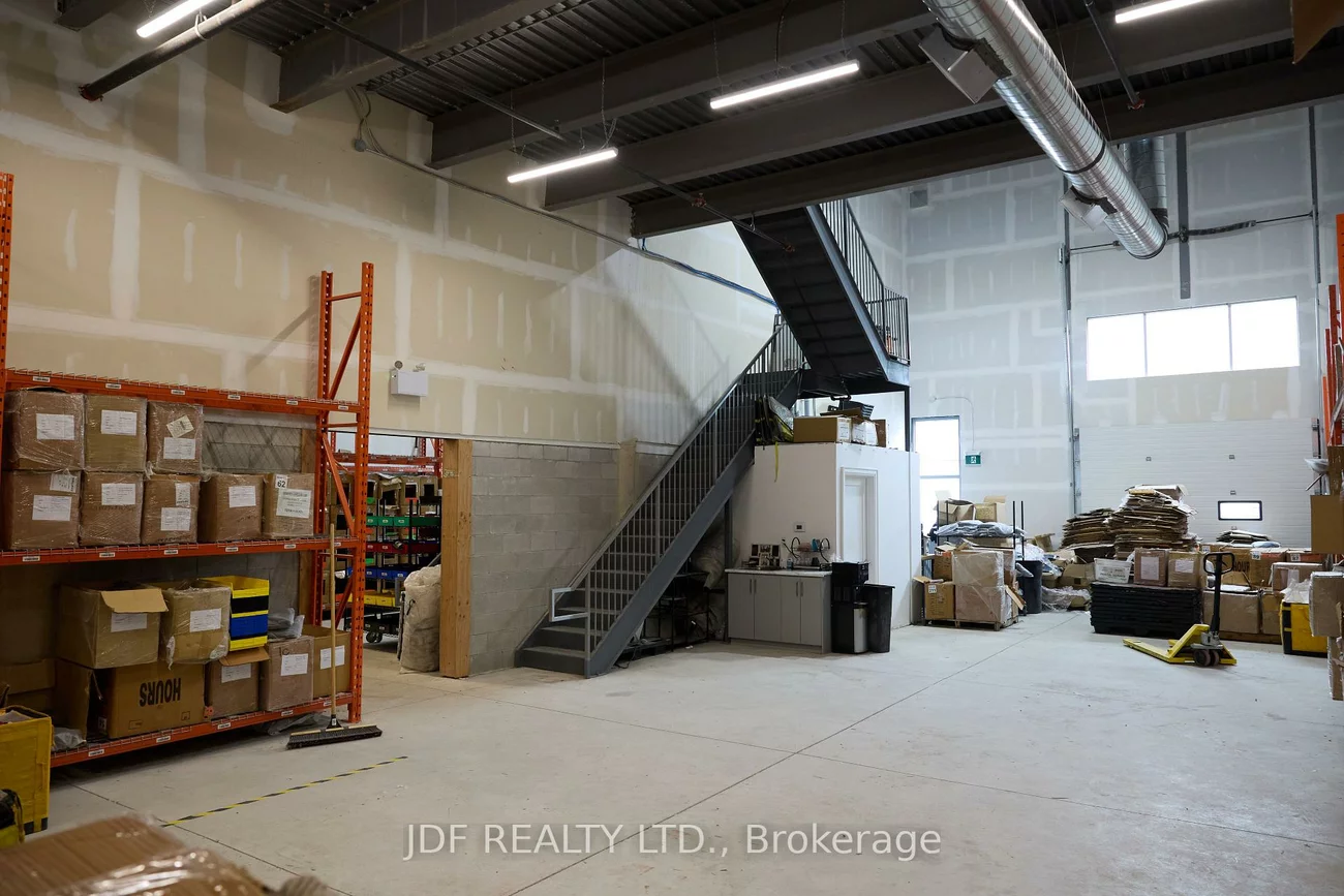 5270, Solar, Airport Corporate, Mississauga