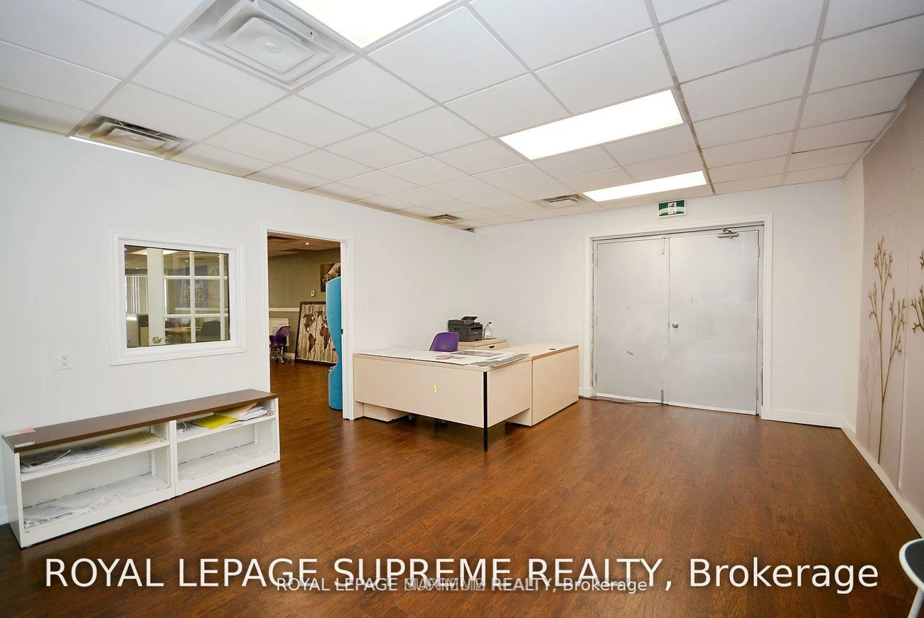 2355, Derry, Northeast, Mississauga