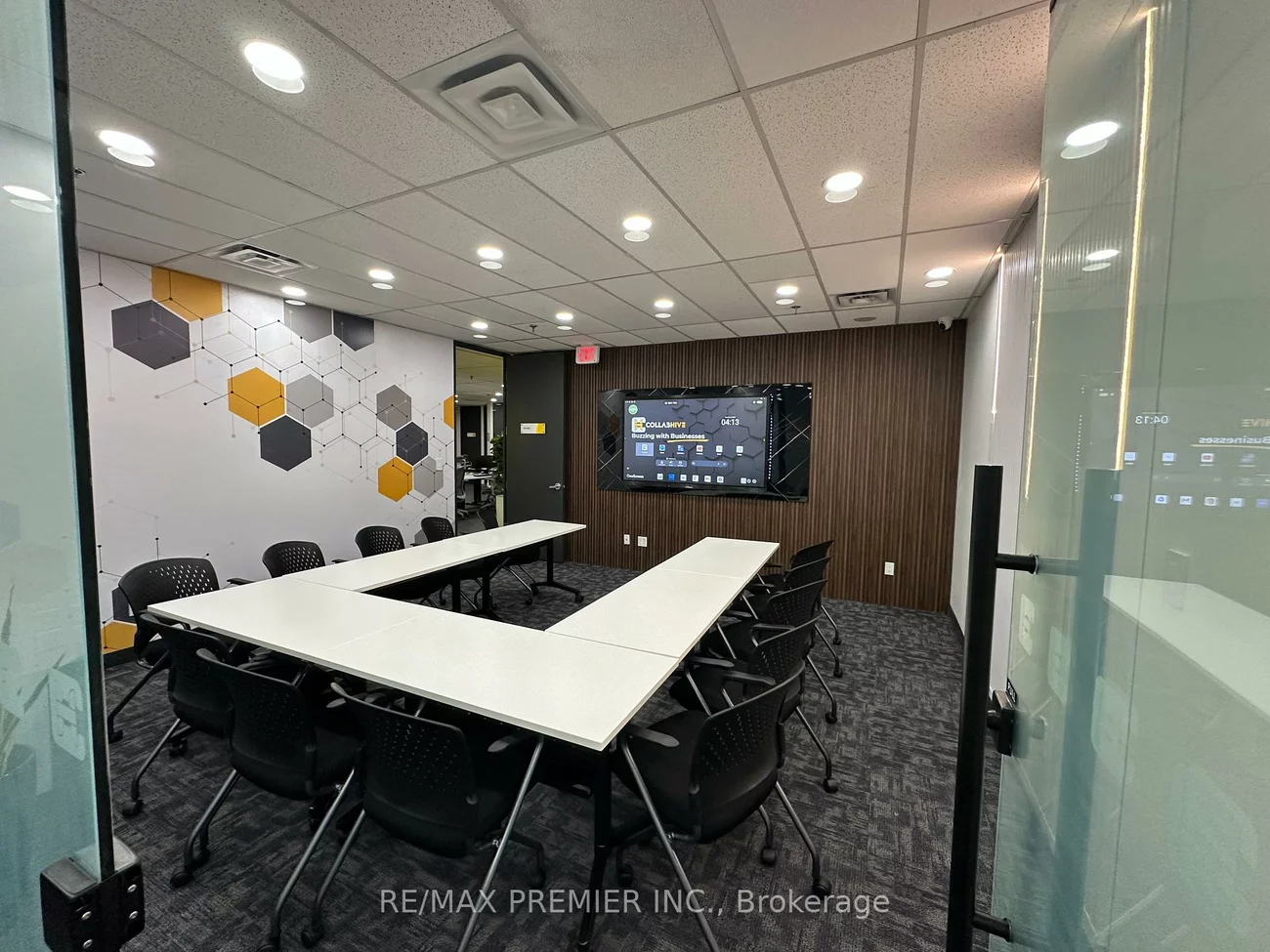 350, Burnhamthorpe, City Centre, Mississauga