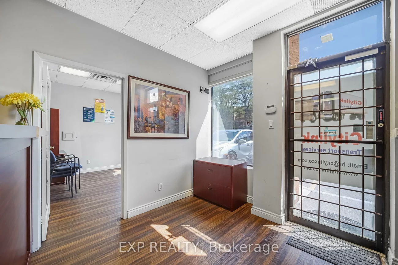 1310, Midway, Northeast, Mississauga