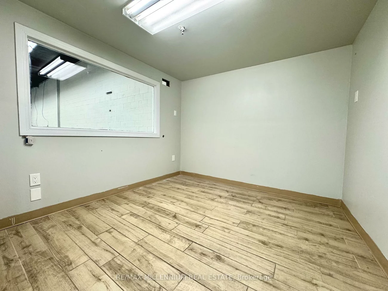 1081, Britannia, Northeast, Mississauga
