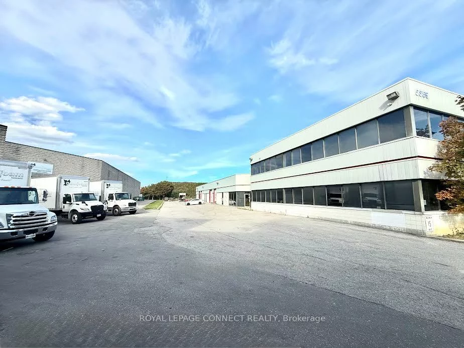 5889, Coopers, Gateway, Mississauga