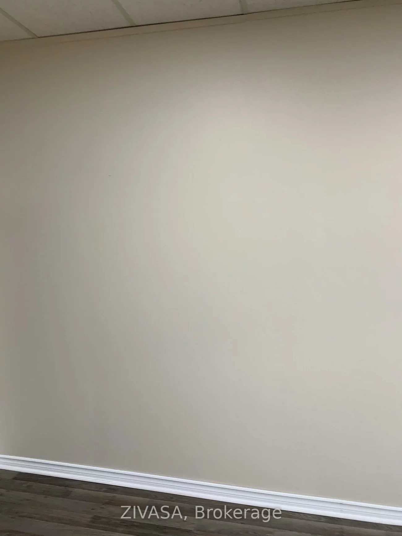 211, Watline, Gateway, Mississauga