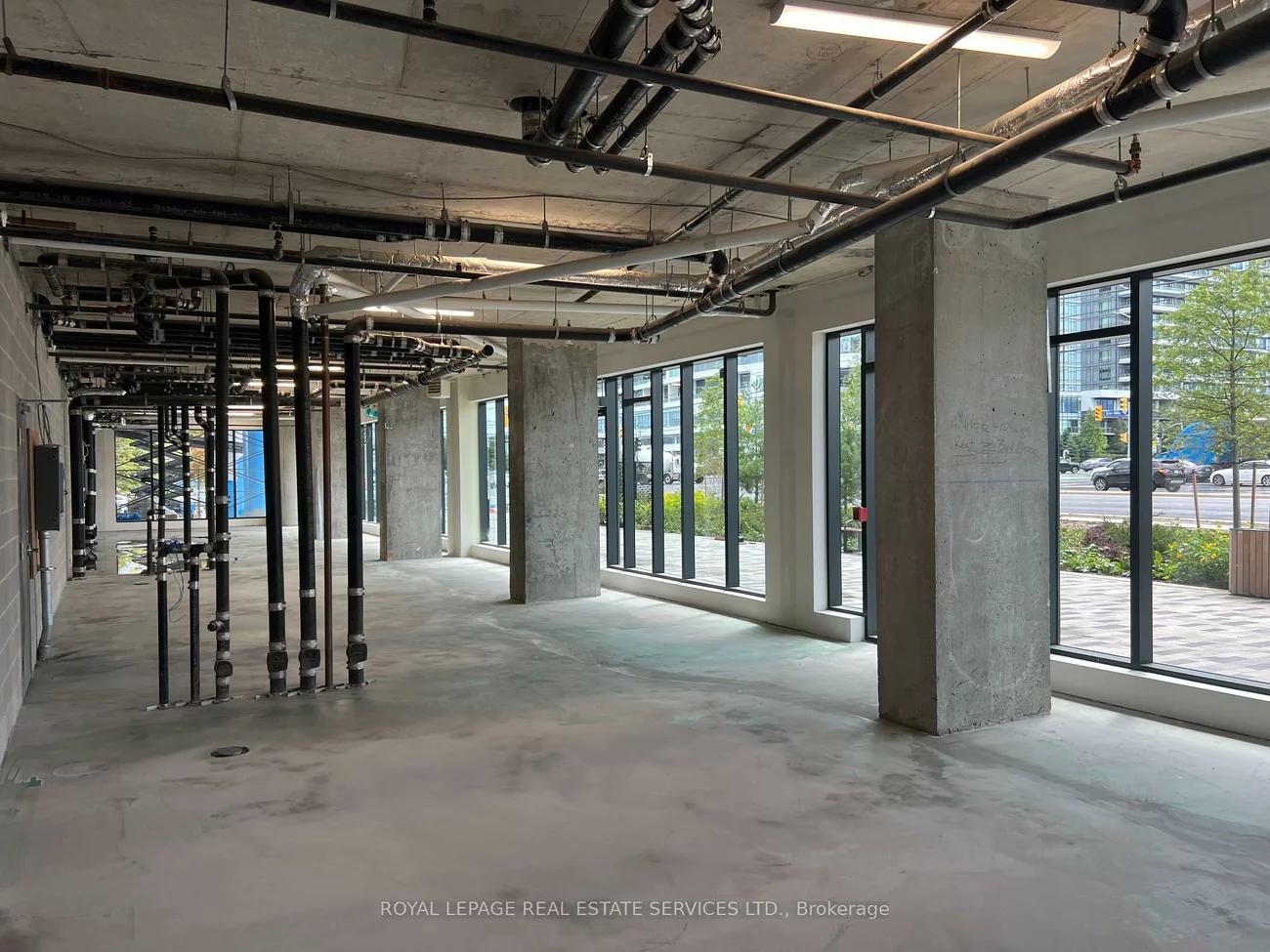 2485, Eglinton, Central Erin Mills, Mississauga