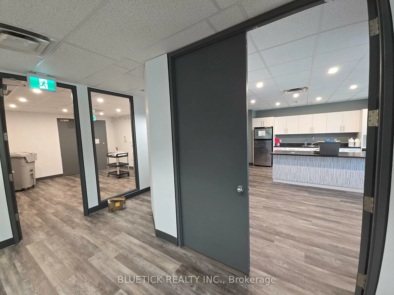 2233, Argentia, Meadowvale Business Park, Mississauga