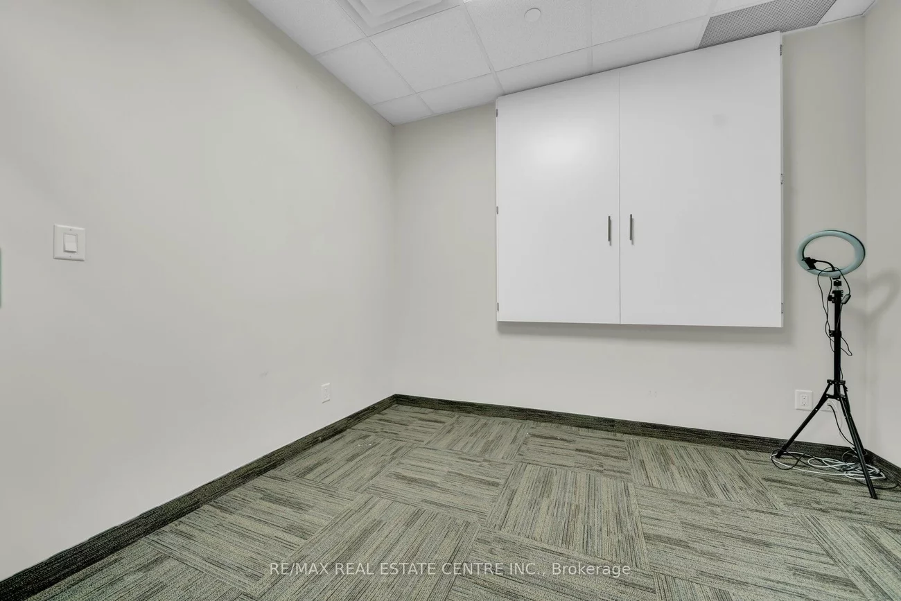 1200, Derry, Northeast, Mississauga