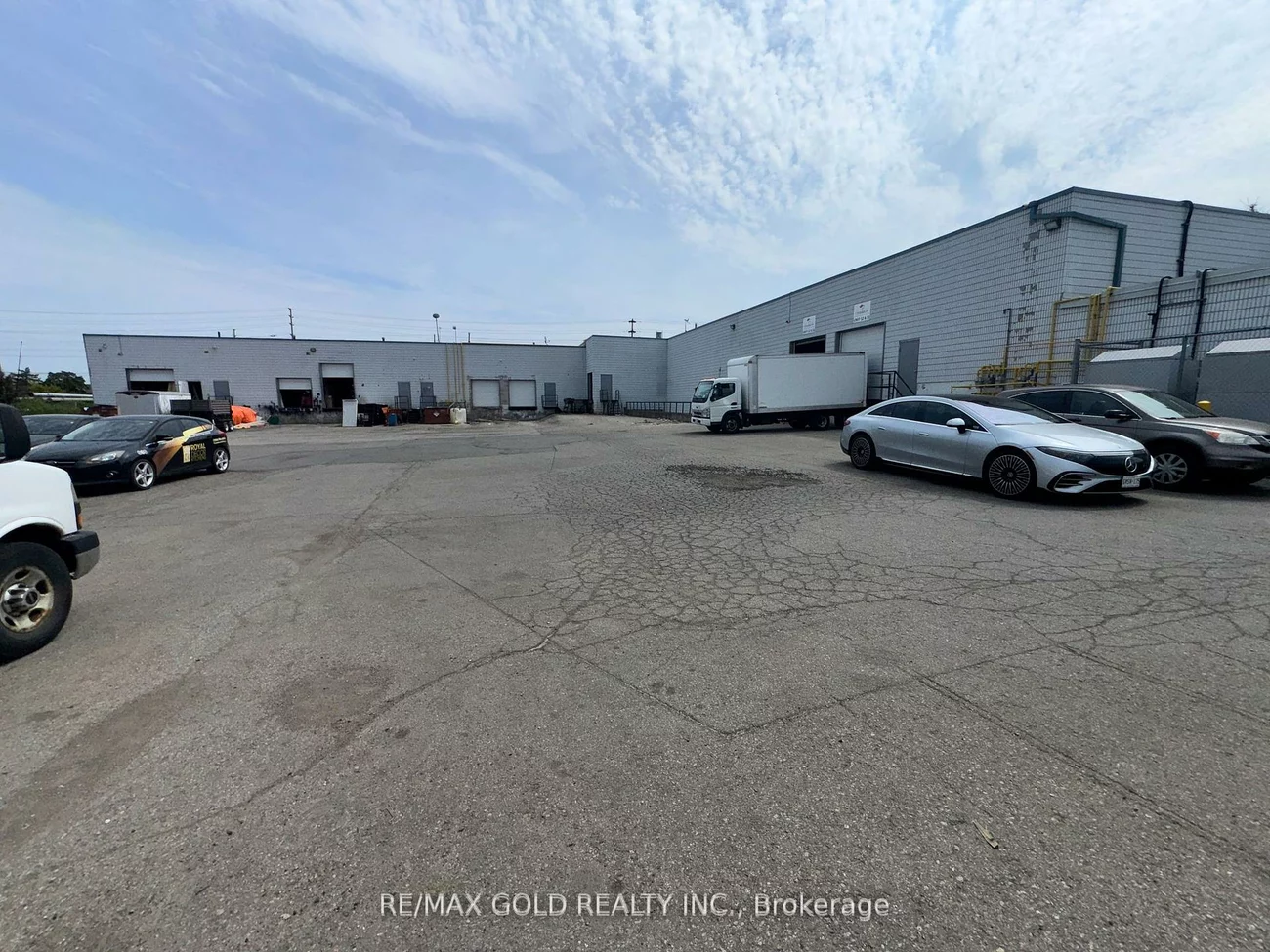 1935, Drew, Northeast, Mississauga