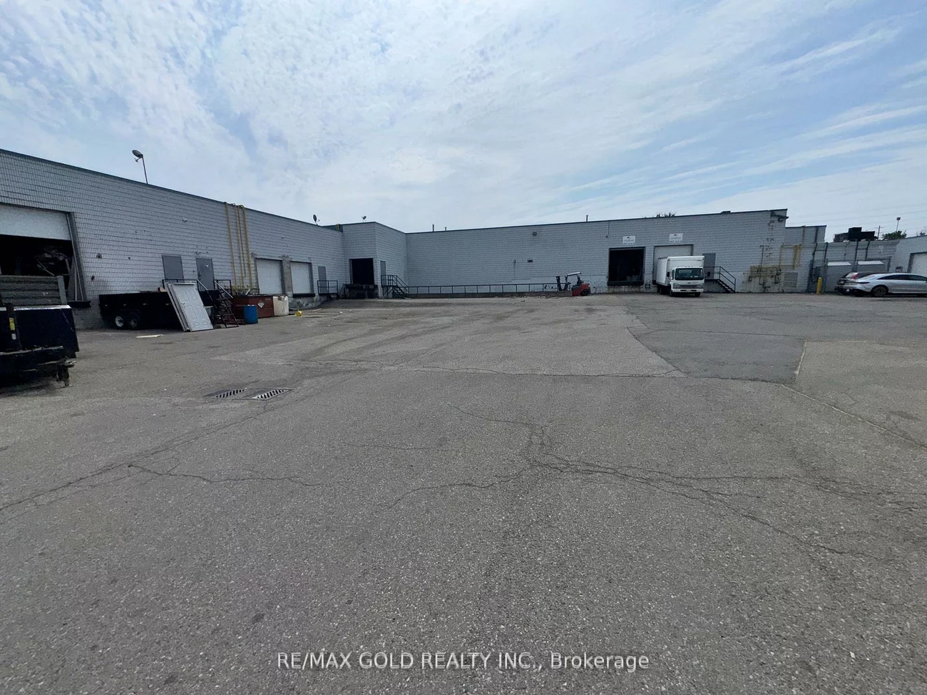 1935, Drew, Northeast, Mississauga