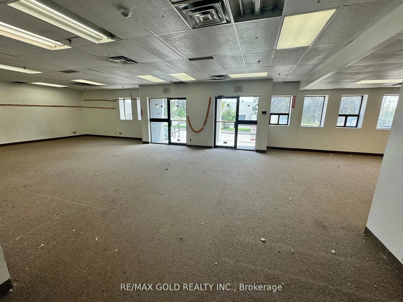 1935, Drew, Northeast, Mississauga