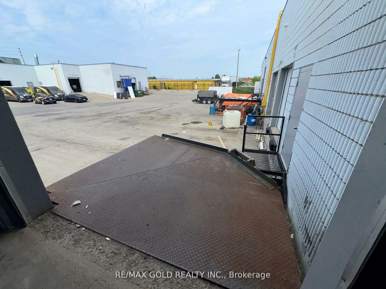 1935, Drew, Northeast, Mississauga