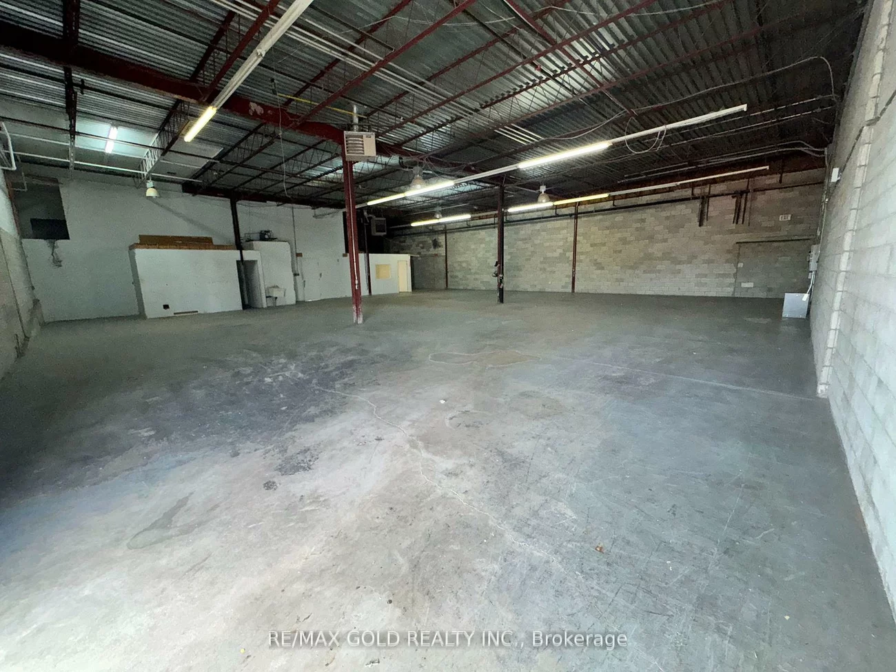 1935, Drew, Northeast, Mississauga