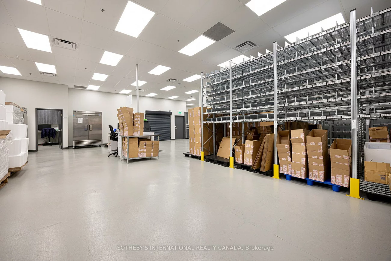 755, Queensway, Dixie, Mississauga