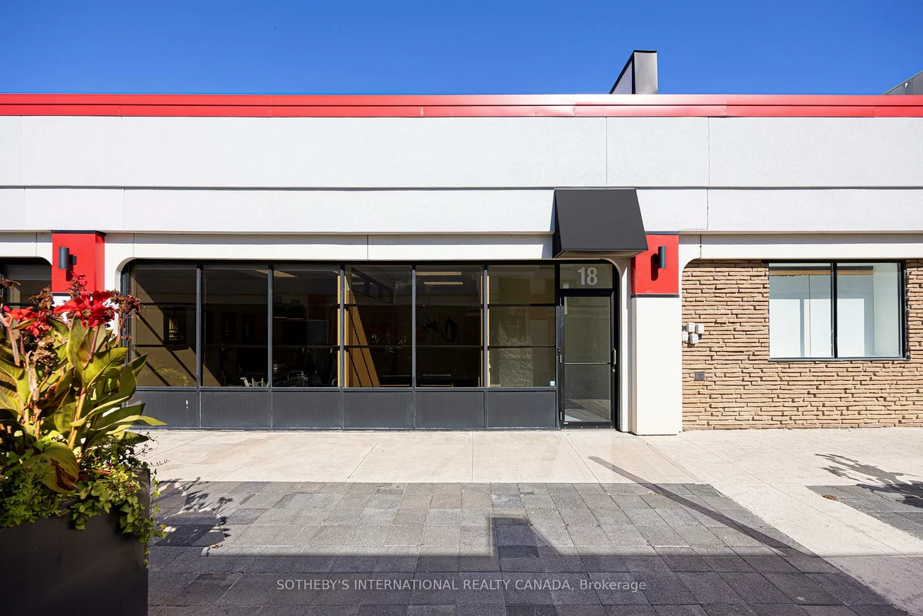 755, Queensway, Dixie, Mississauga
