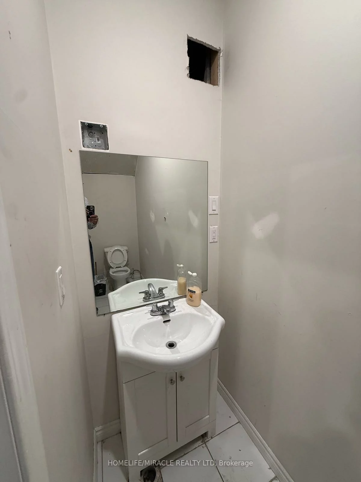 1050, Britannia, Northeast, Mississauga