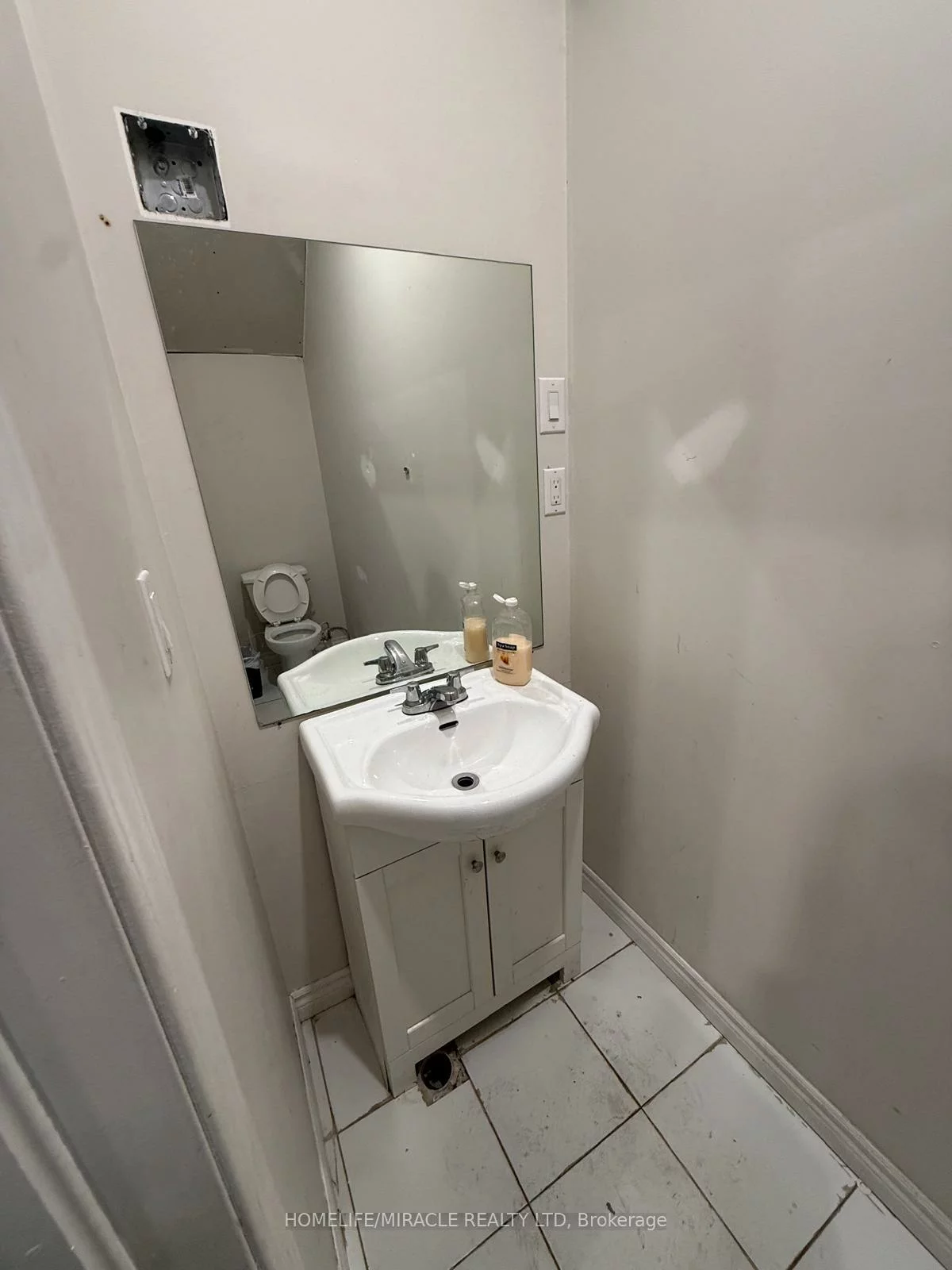 1050, Britannia, Northeast, Mississauga