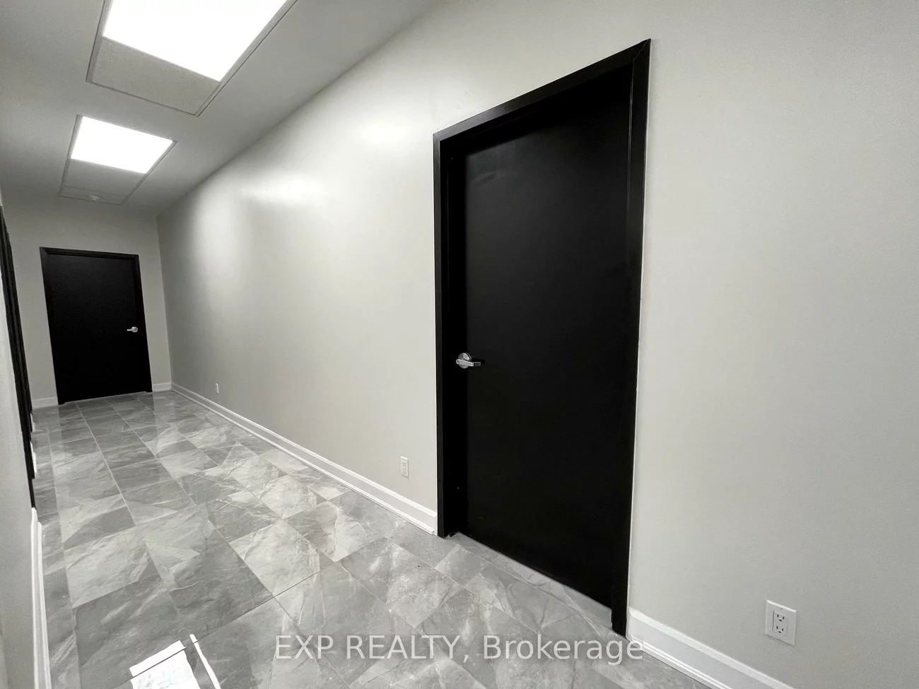 230, Lakeshore, Port Credit, Mississauga