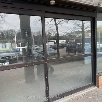 255, Dundas, Clarkson, Mississauga