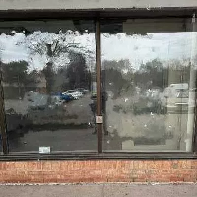 255, Dundas, Clarkson, Mississauga