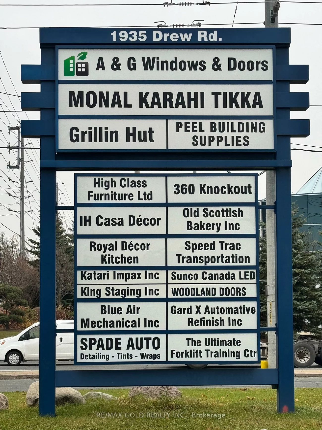 1935, Drew, Northeast, Mississauga