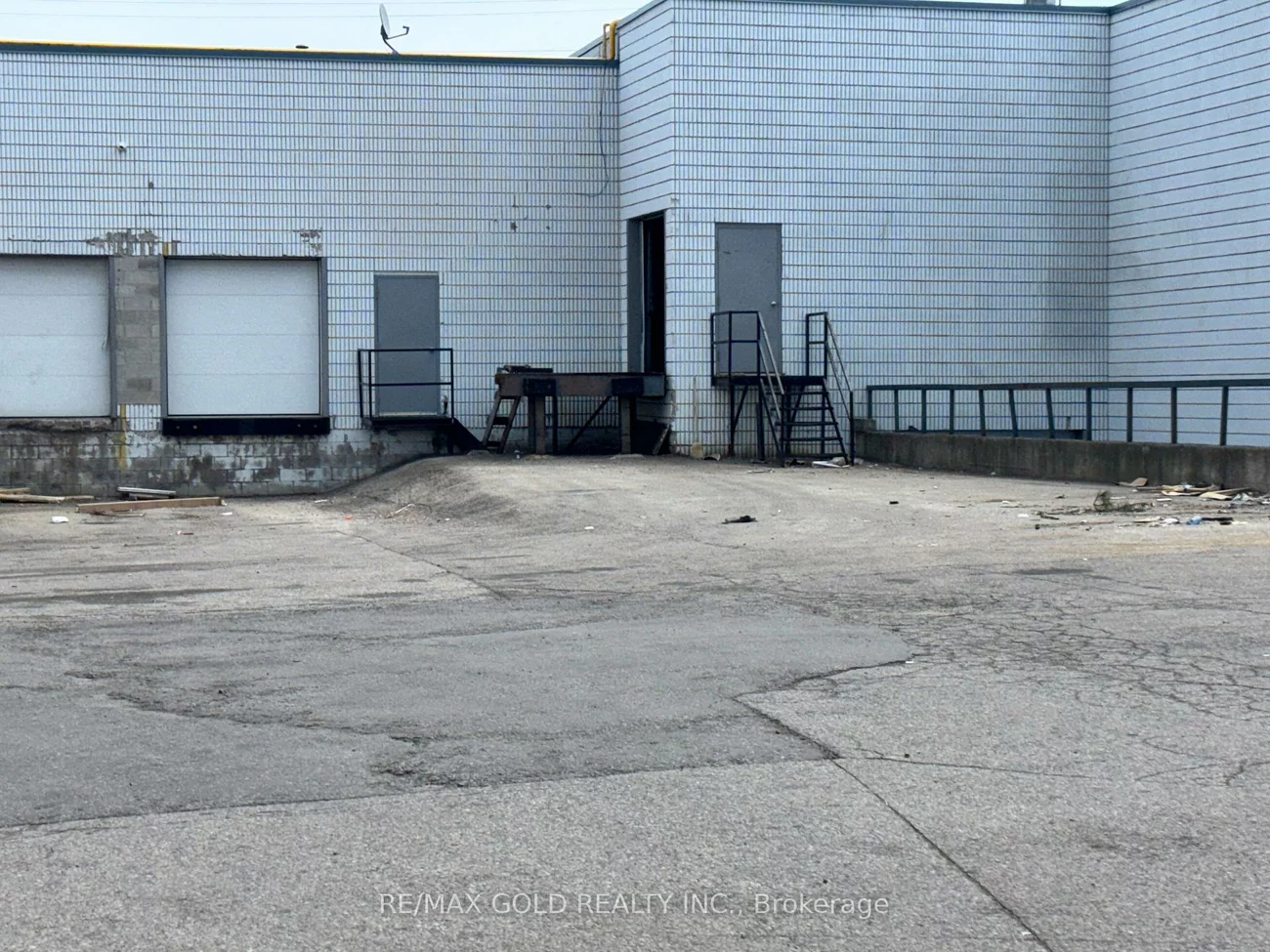 1935, Drew, Northeast, Mississauga