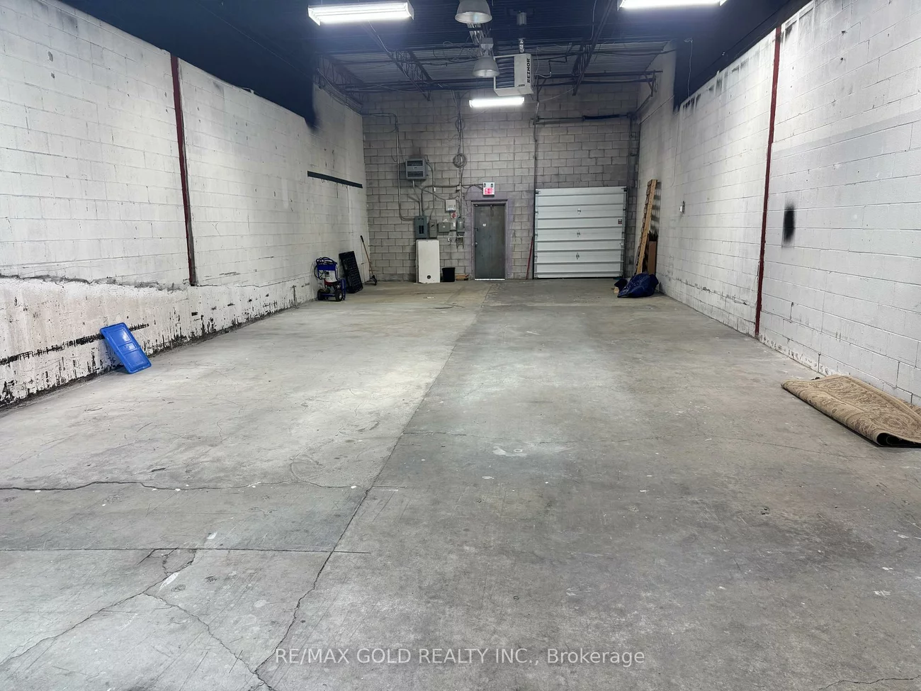 1935, Drew, Northeast, Mississauga