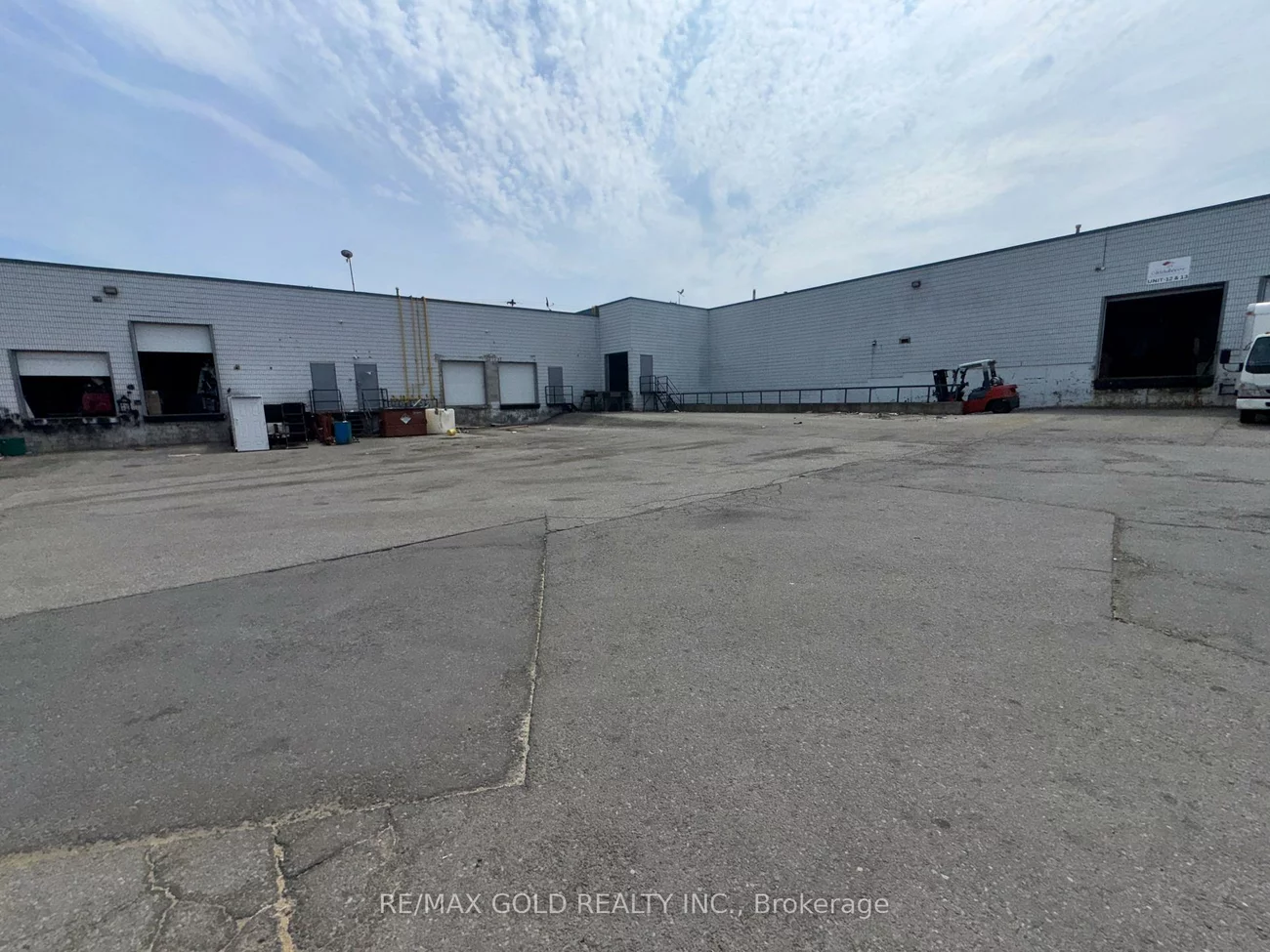 1935, Drew, Northeast, Mississauga