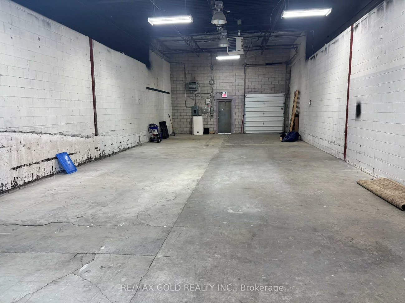 1935, Drew, Northeast, Mississauga