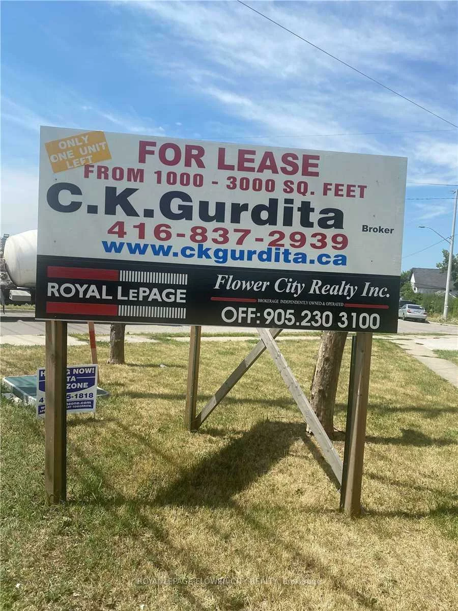 2855, Derry, Malton, Mississauga