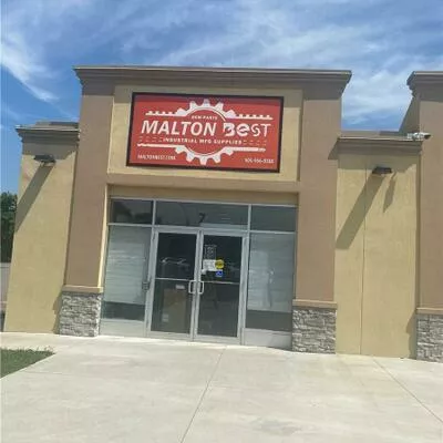 2855, Derry, Malton, Mississauga