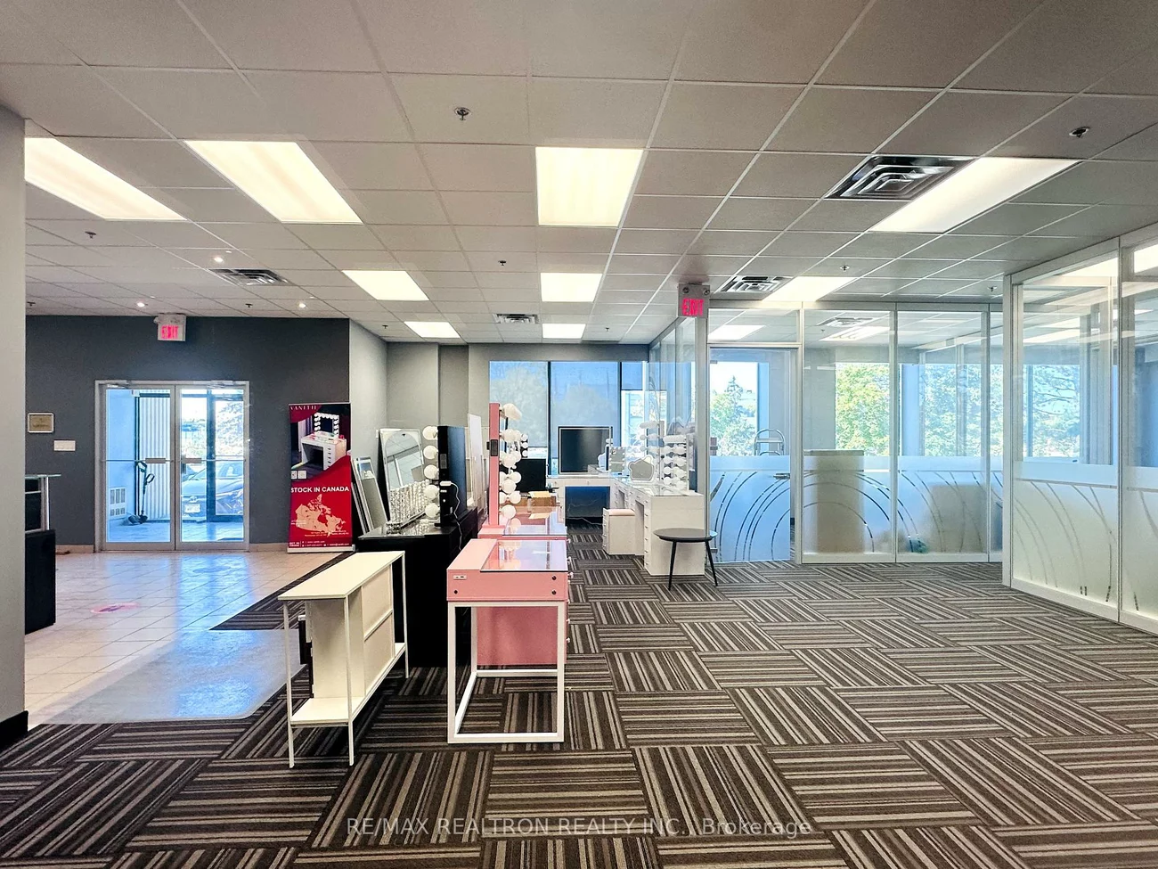 180, Traders, Gateway, Mississauga