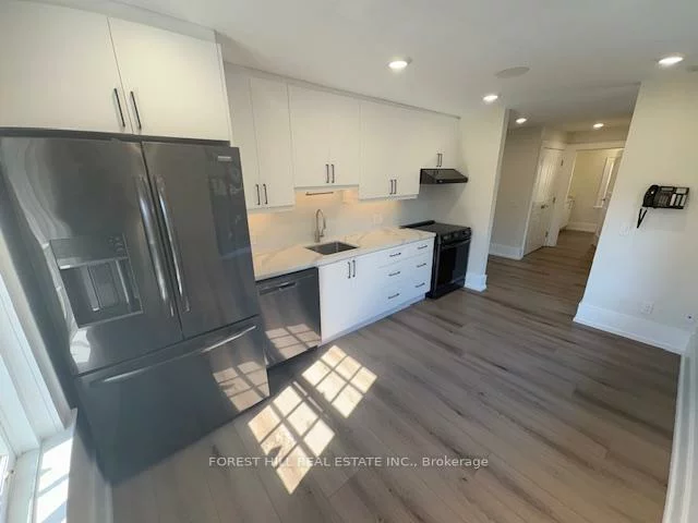 13, Thomas, Streetsville, Mississauga