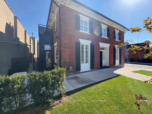 13, Thomas, Streetsville, Mississauga