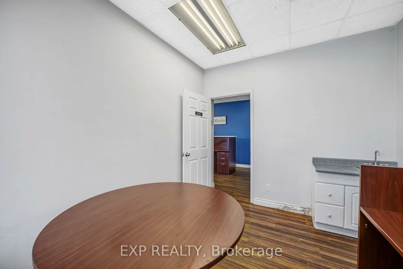 1310, Midway, Northeast, Mississauga