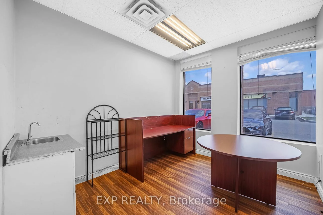 1310, Midway, Northeast, Mississauga