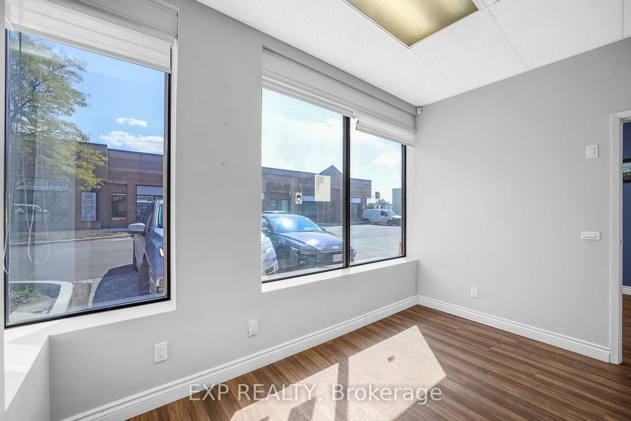 1310, Midway, Northeast, Mississauga