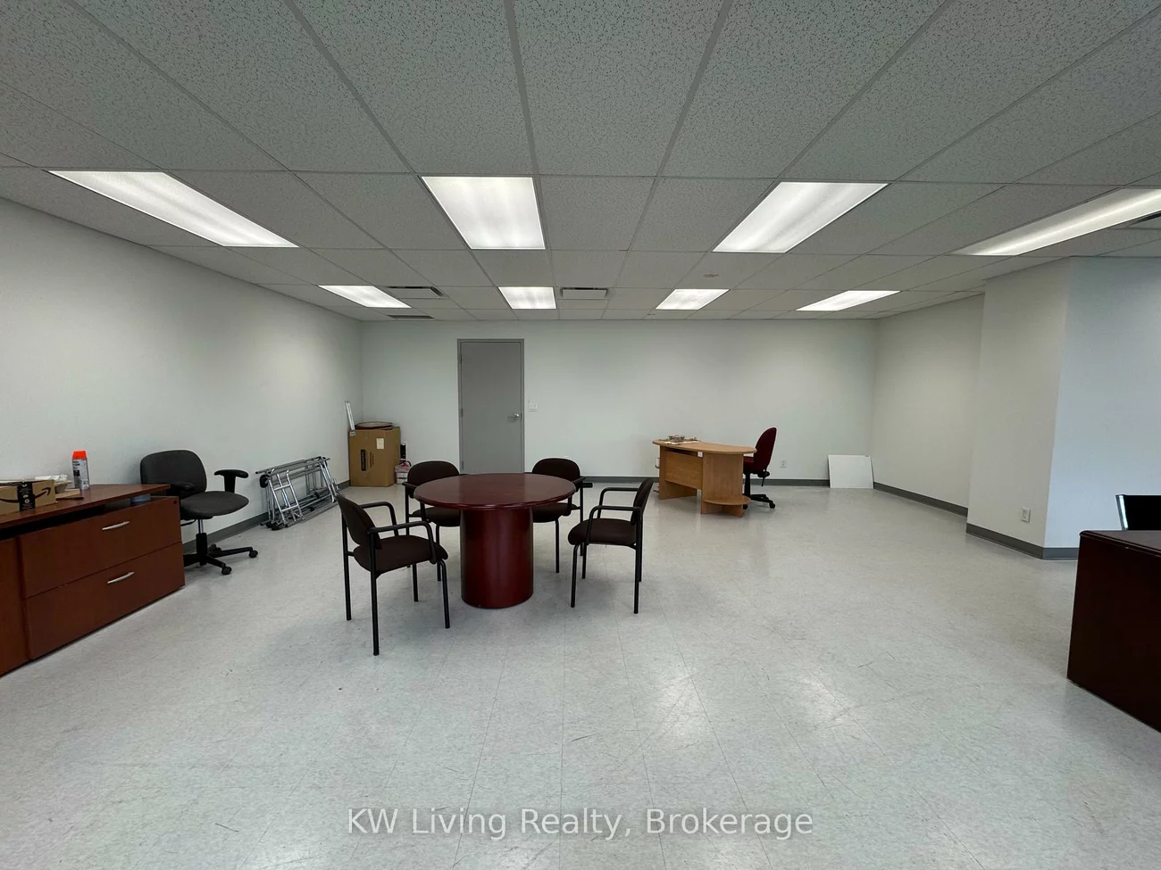 28, Dundas, Cooksville, Mississauga