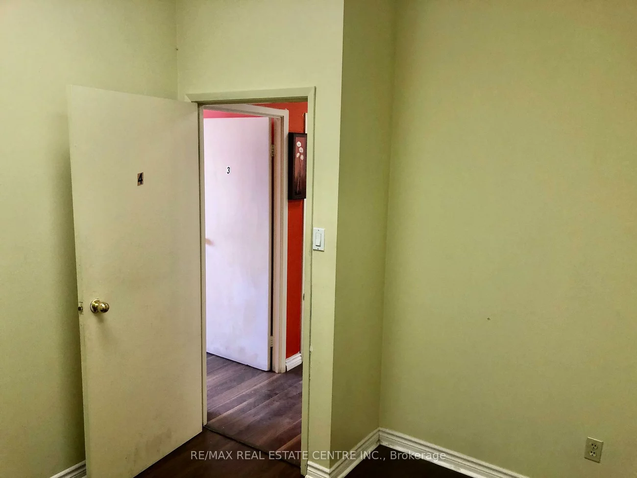 5775, Atlantic, Dixie, Mississauga