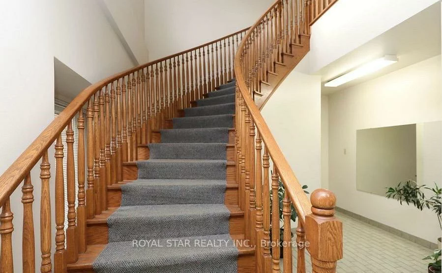 4315, Village Center, City Centre, Mississauga