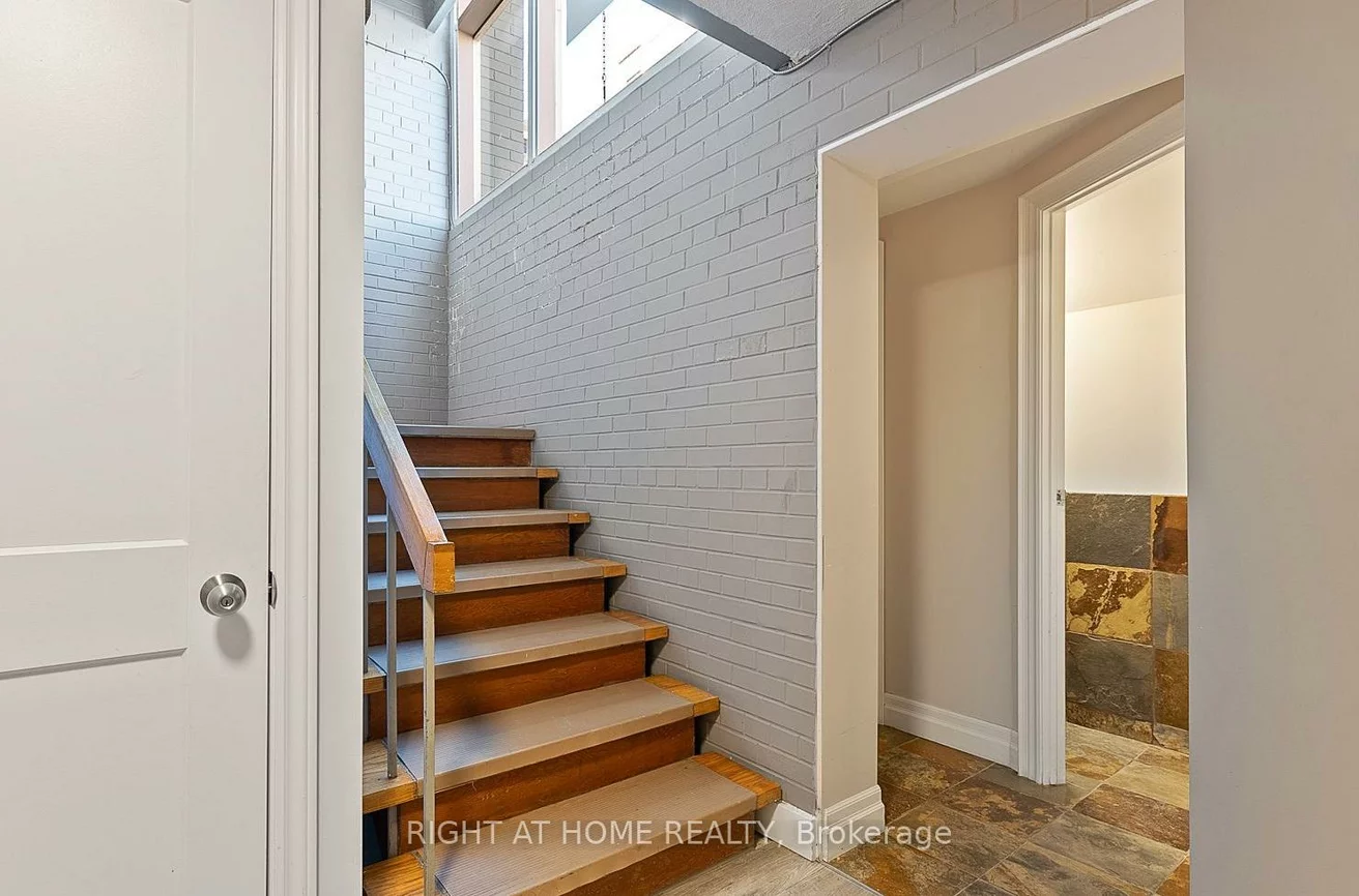 20, Stavebank, Port Credit, Mississauga