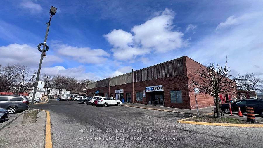 888, Dundas, Dixie, Mississauga