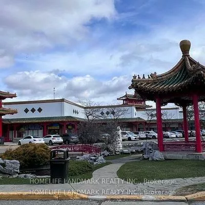 888, Dundas, Dixie, Mississauga