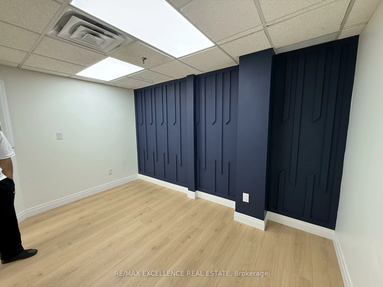 5484, Tomken, Northeast, Mississauga