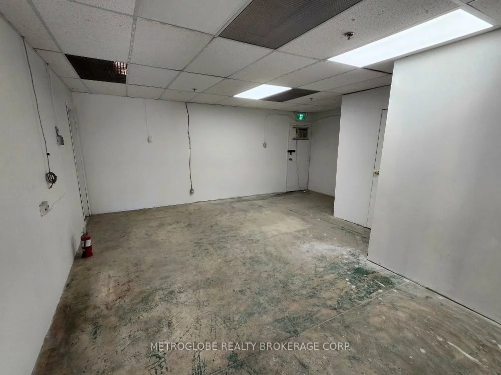 1645, Sismet, Northeast, Mississauga