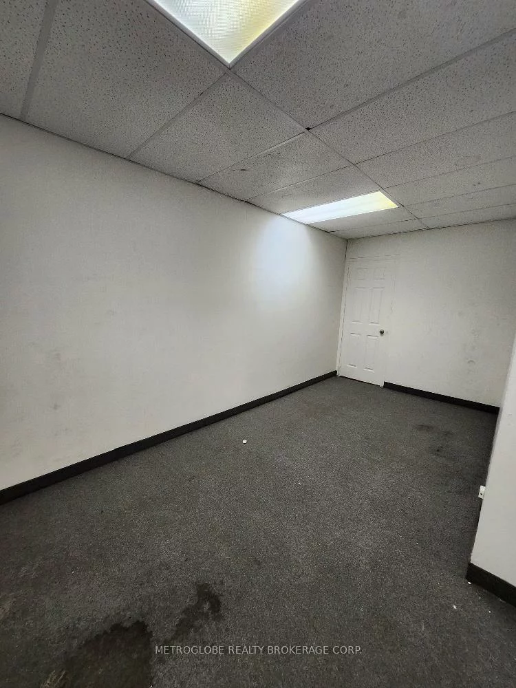 1645, Sismet, Northeast, Mississauga