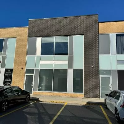 1215 Queensway E, 43, Dixie, Mississauga