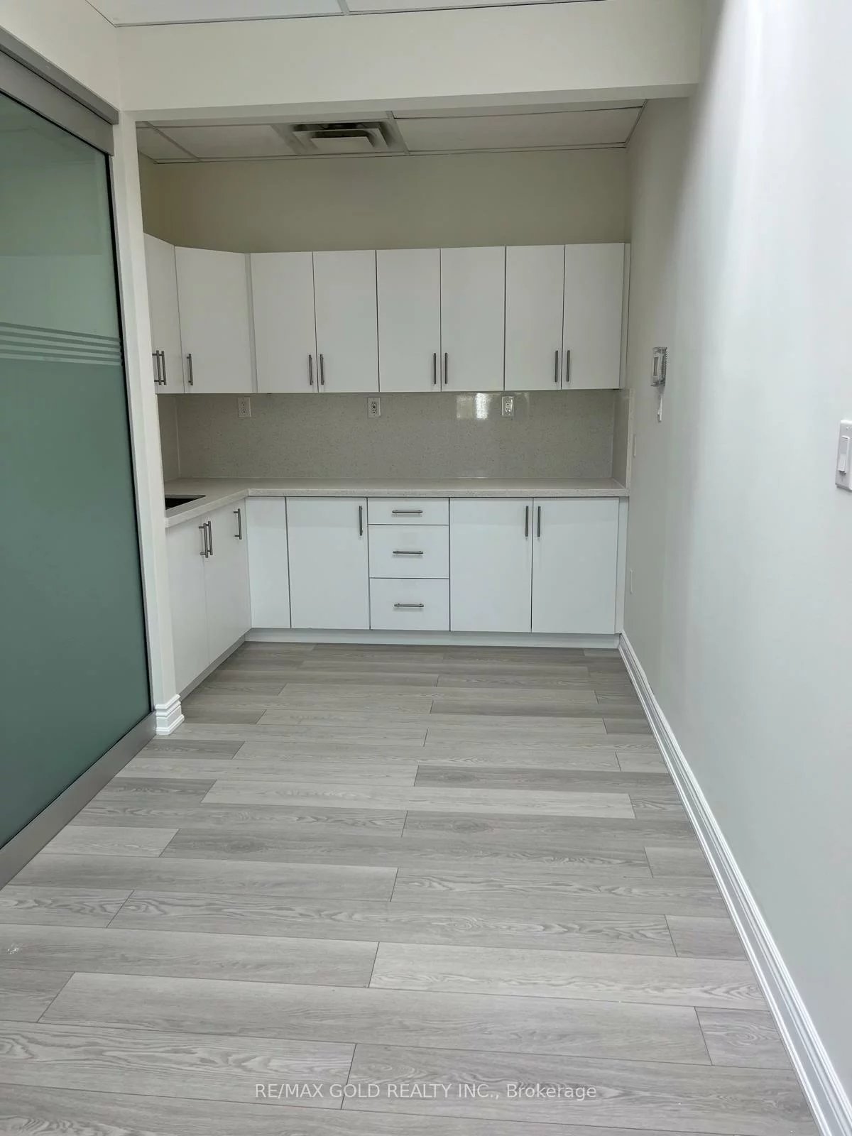 2980, Drew, Malton, Mississauga